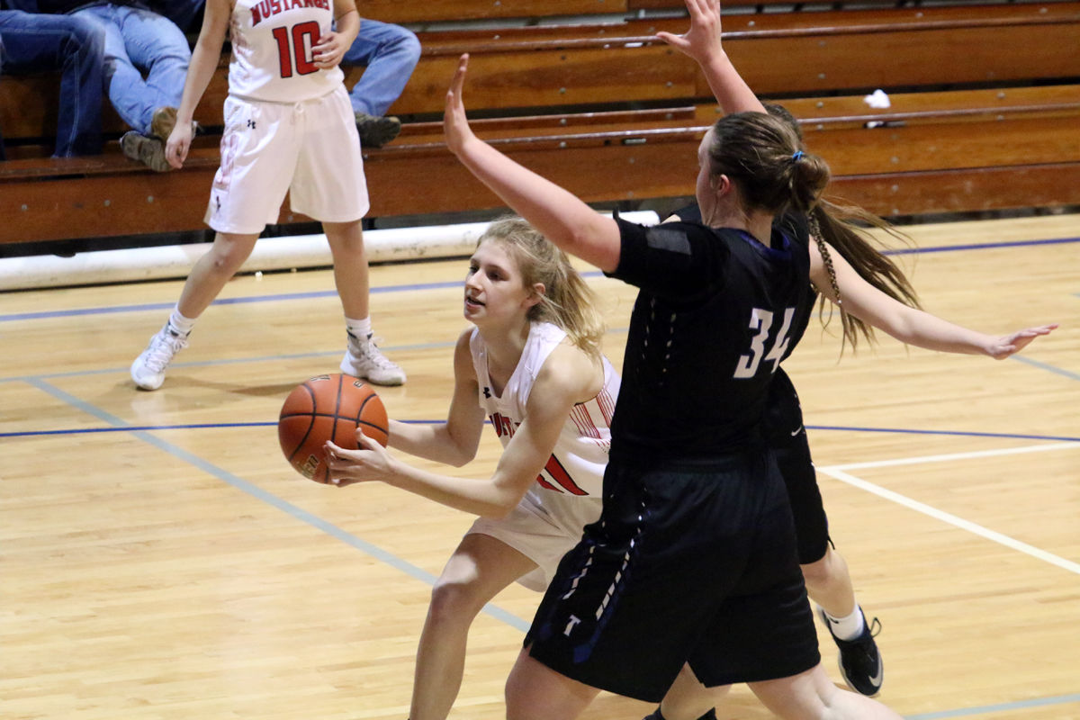 Exeter-Milligan vs Meridian (20).JPG